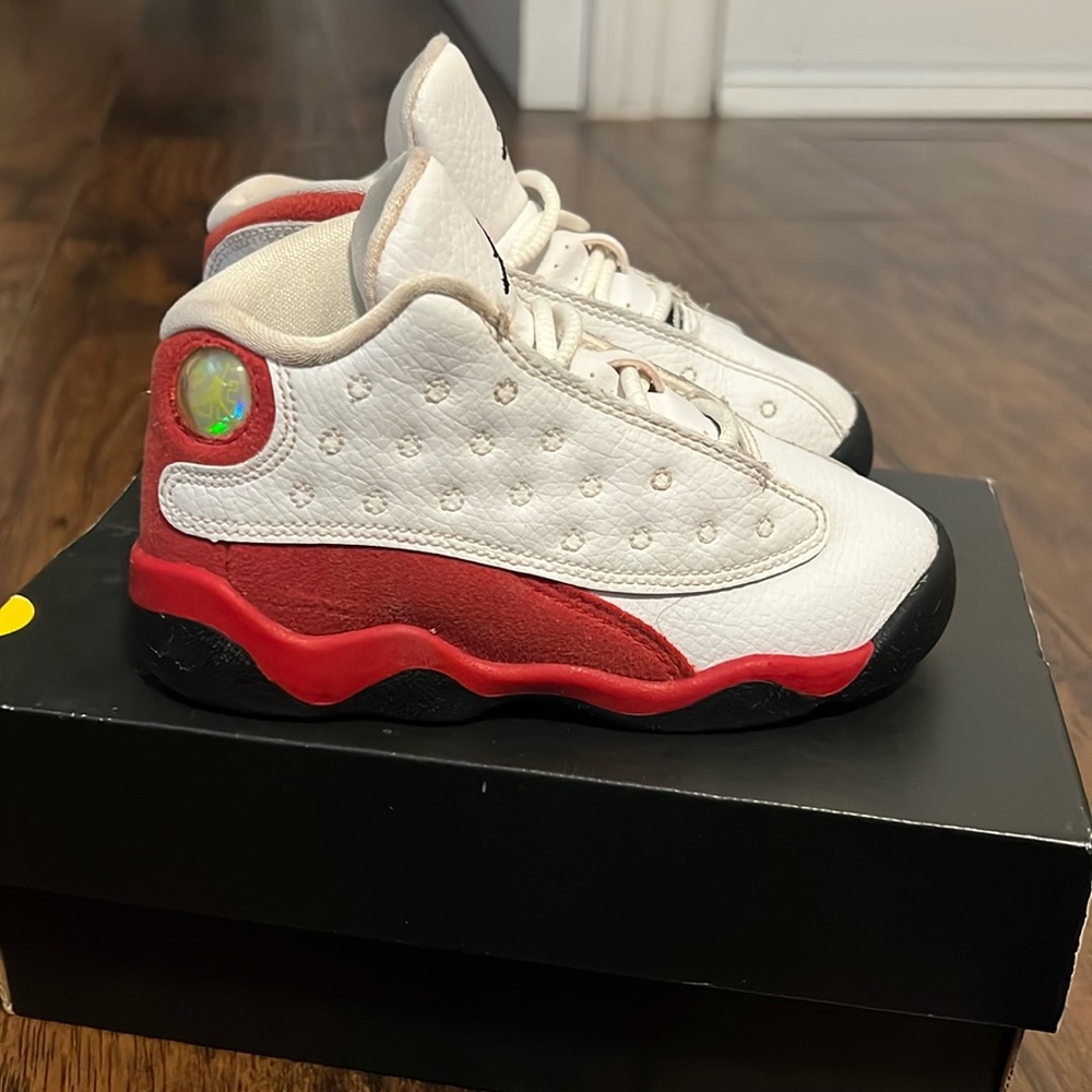 Toddler Jordan 13 retro